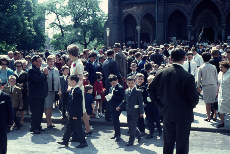 Gerhard Fischer (1966) - Erstkommunion in Pfarre St. Brigitta (Wien 20)